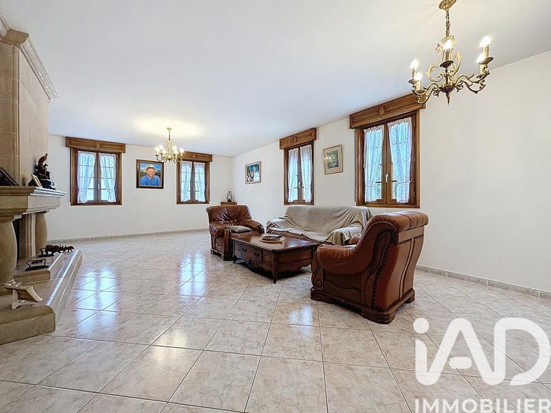 Maison - 290 m² - 8 pièces