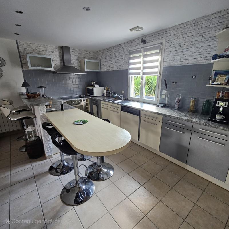 Maison - 110 m² - 6 pièces