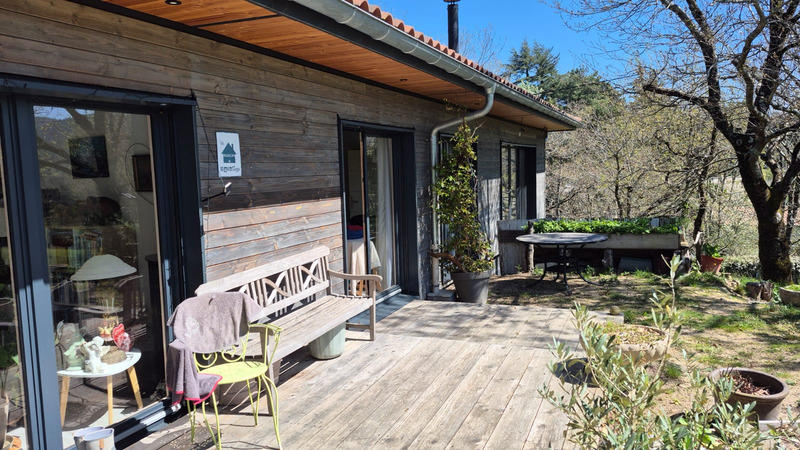 Maison de bois - 218 m² - 7 pièces