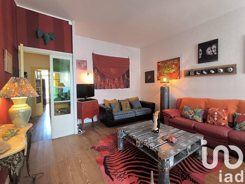 Maison de ville - 230 m² - 8 pièces