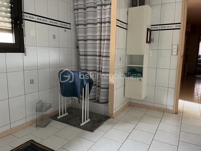 Maison en pierre - 203 m² - 10 pièces