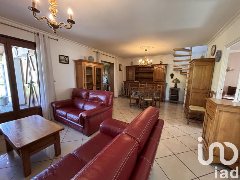 Maison - 95 m² - 5 pièces