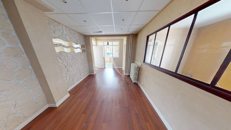 Appartement - 57 m² - 3 pièces