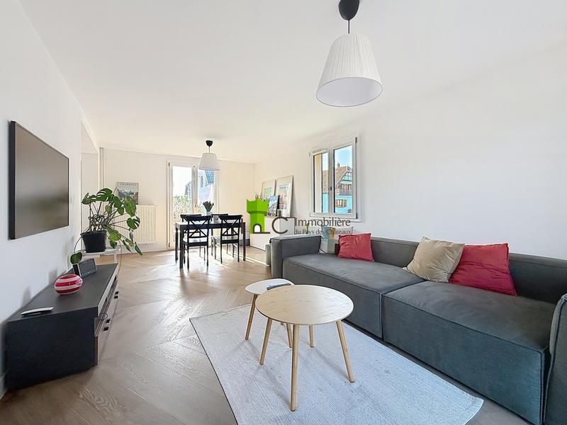 Maison - 92 m² - 4 pièces