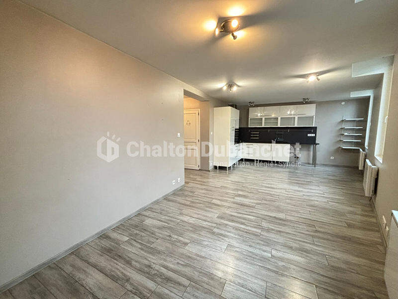 Appartement - 64 m² - 3 pièces