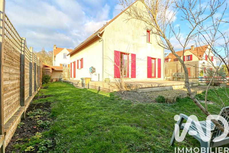 Maison - 123 m² - 8 pièces