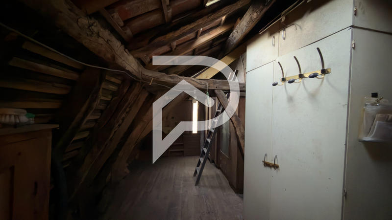 Maison - 104 m² - 4 pièces