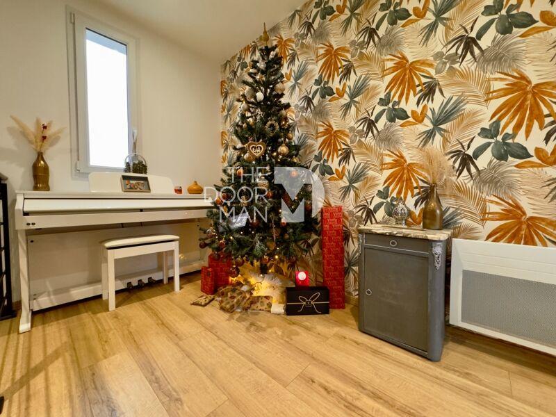 Maison - 110 m² - 5 pièces