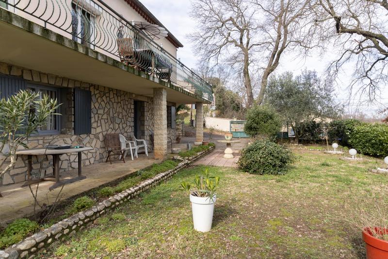 Maison - 148 m² - 7 pièces