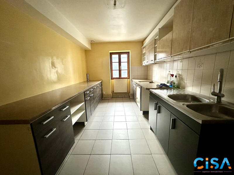 Appartement - 91 m² - 6 pièces