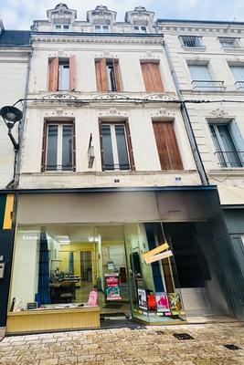 Immeuble - 270 m² - 8 pièces