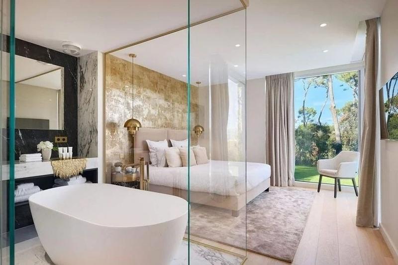 Villa - 330 m² - 7 pièces