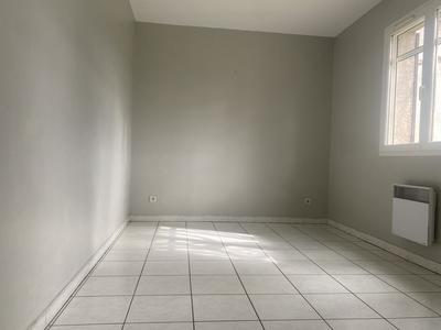 Villa - 80 m² - 4 pièces