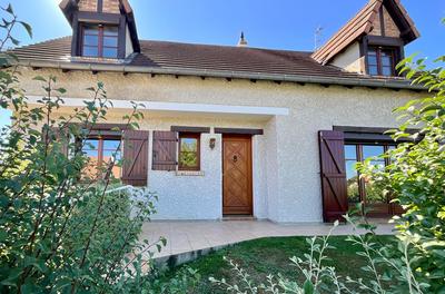 Maison - 127 m² - 5 pièces