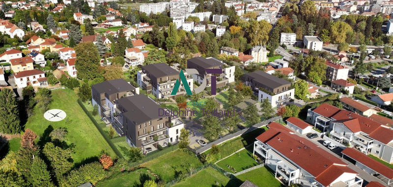 Appartement - 104 m² - 4 pièces