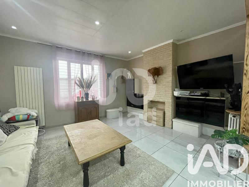 Maison - 277 m² - 8 pièces