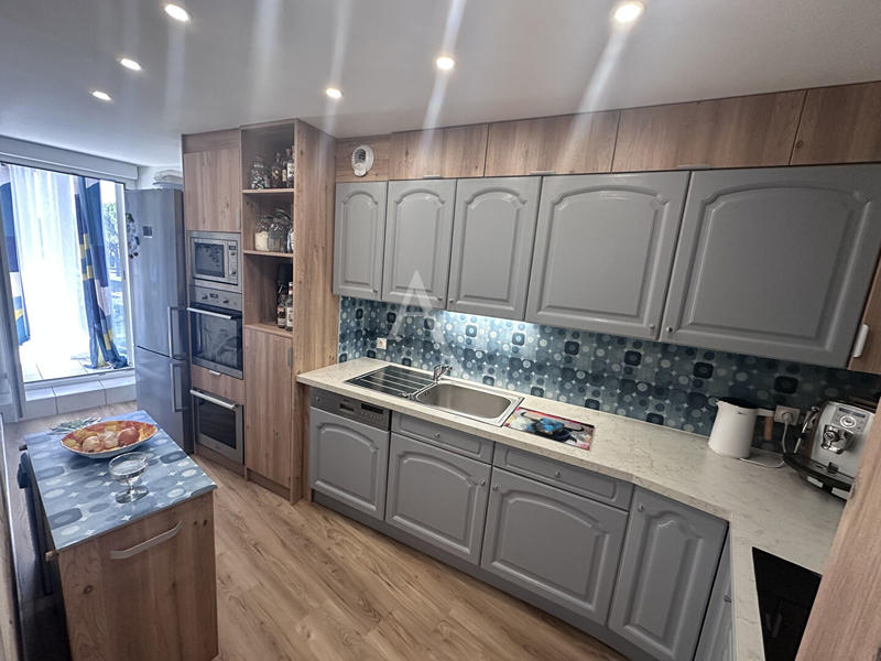 Appartement - 74 m² - 3 pièces