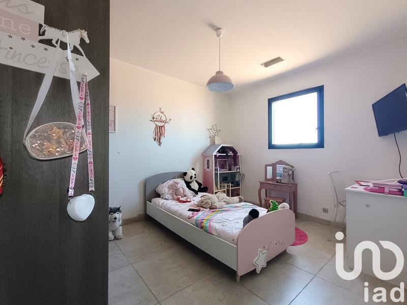 Maison - 230 m² - 7 pièces