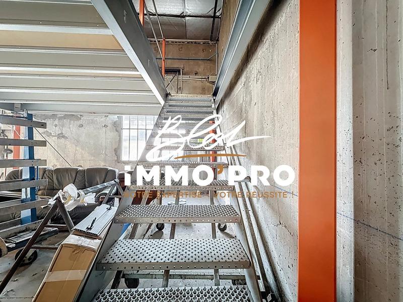 Bureau - 310 m² - 1 pièce