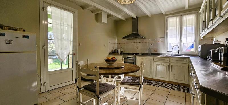 Maison - 140 m² - 4 pièces