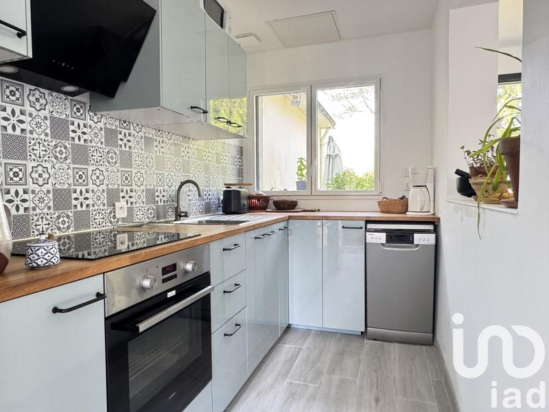 Maison - 195 m² - 8 pièces