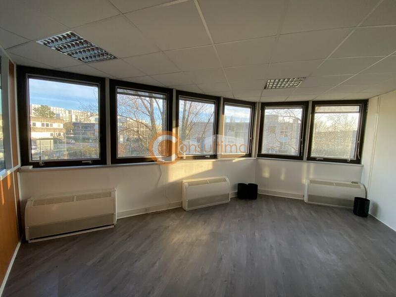 Bureau - 140 m²