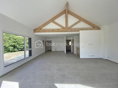 Maison - 124 m² - 5 pièces