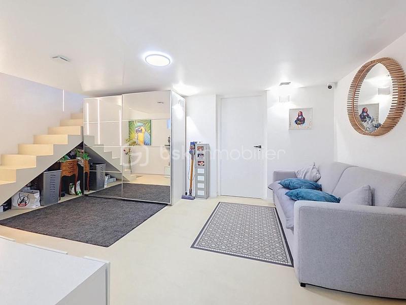 Maison d'architecte - 229 m² - 7 pièces