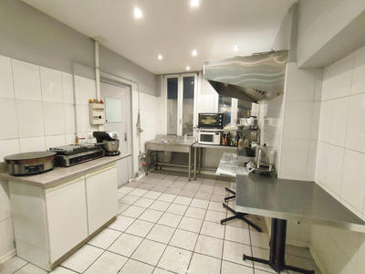 Fonds de commerce - Magasins - 73 m²