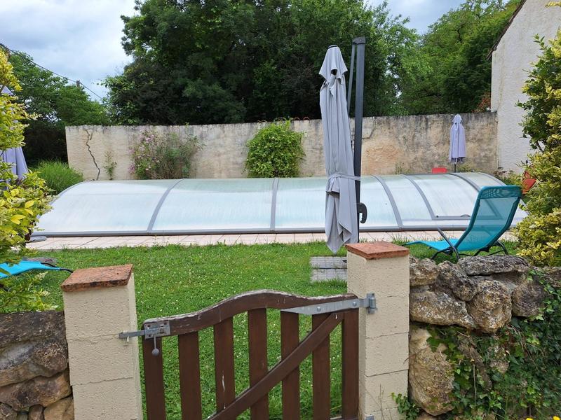 Maison - 360 m² - 14 pièces