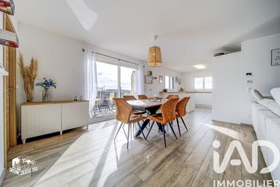 Maison - 113 m² - 6 pièces