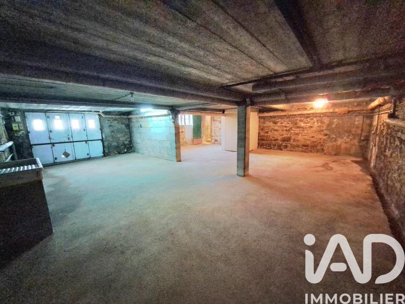 Maison - 94 m² - 5 pièces