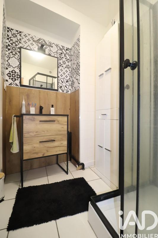 Maison - 205 m² - 8 pièces