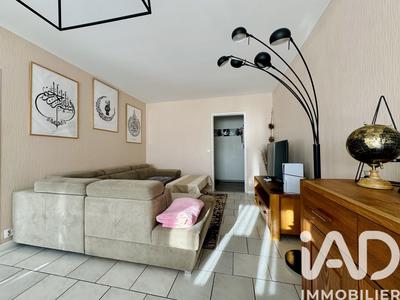 Appartement - 101 m² - 6 pièces