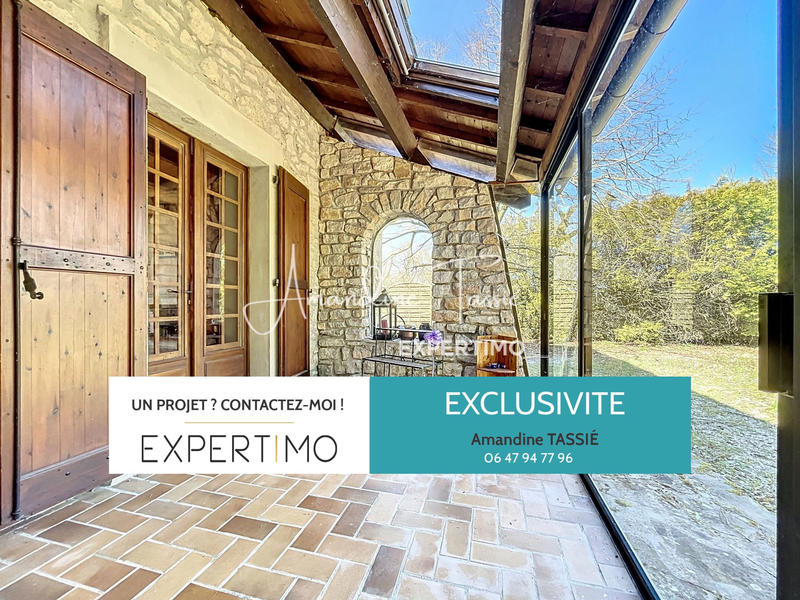 Maison - 204 m² - 6 pièces