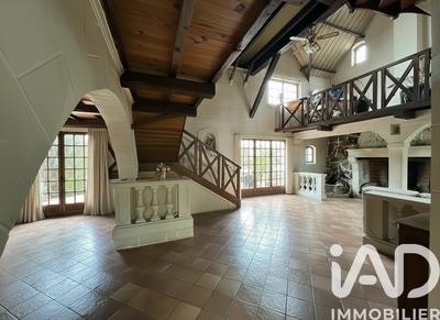 Maison - 150 m² - 5 pièces