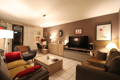 Appartement - 85 m² - 4 pièces