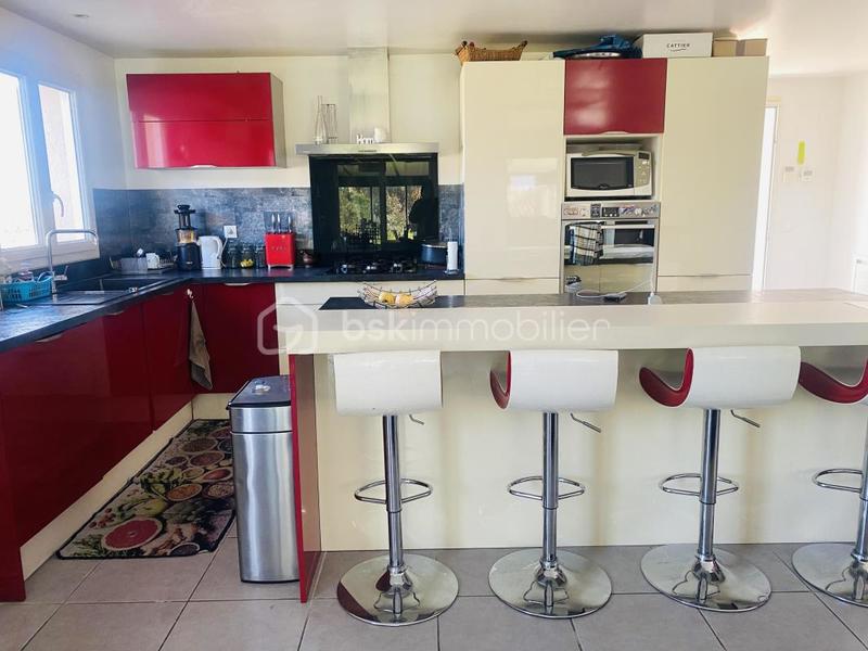 Maison - 115 m² - 7 pièces