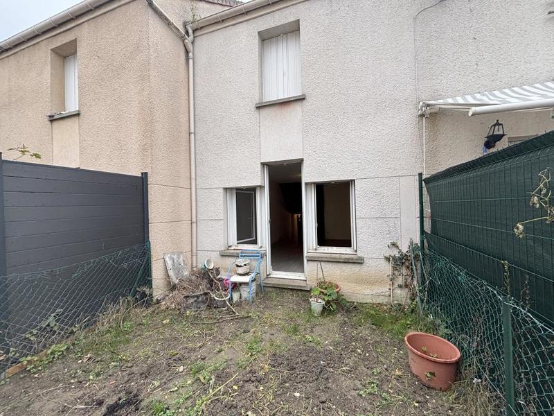 Maison - 85 m² - 5 pièces