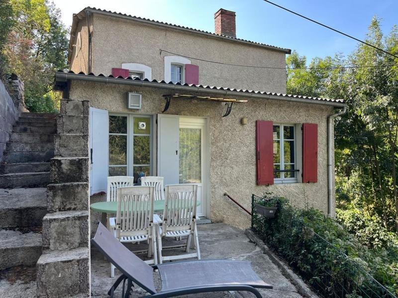 Maison - 93 m² - 5 pièces