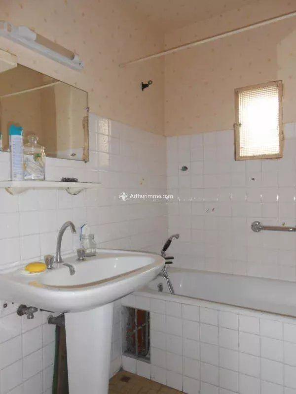 Maison - 70 m² - 4 pièces