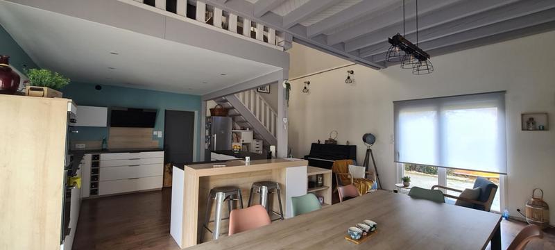 Maison - 172 m² - 8 pièces