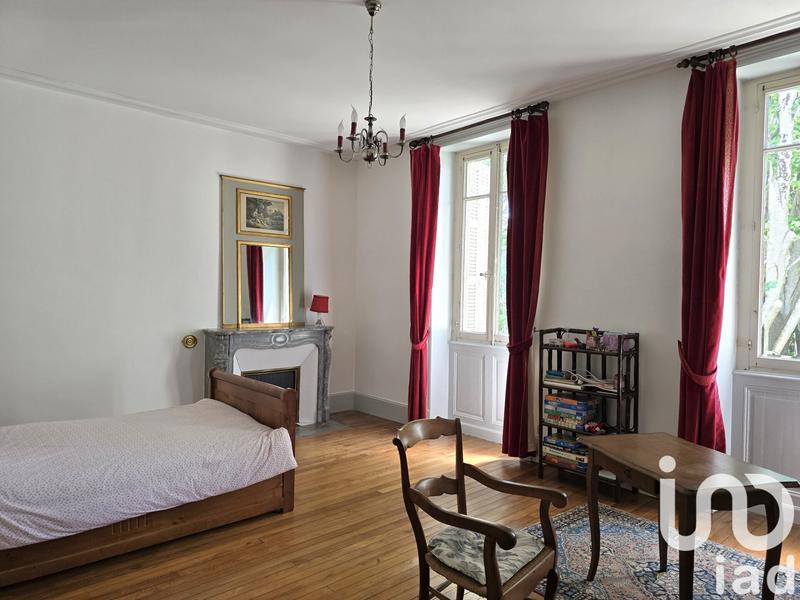 Maison de ville - 373 m² - 14 pièces