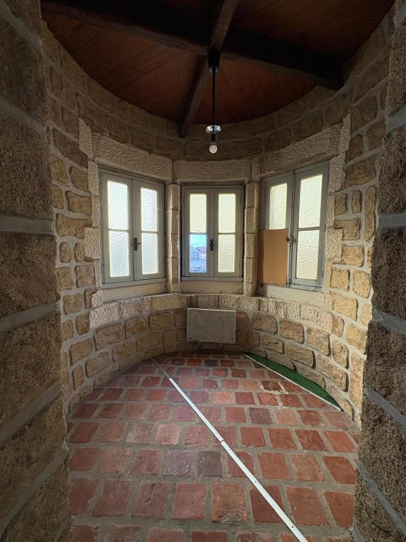 Appartement - 85 m² - 3 pièces