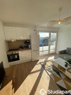 Chambre - 11 m² - 1 pièce