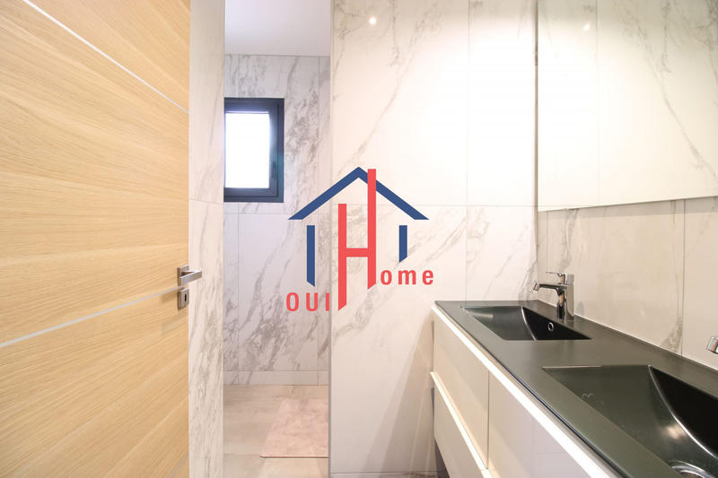 Maison - 103 m² - 4 pièces