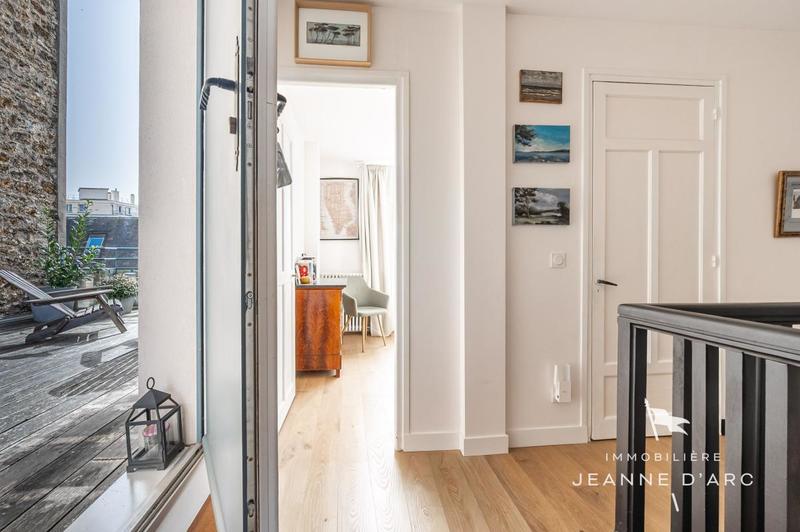 Maison de ville - 159 m² - 5 pièces