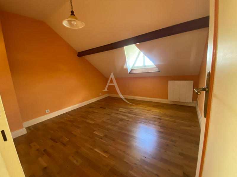 Maison - 108 m² - 6 pièces