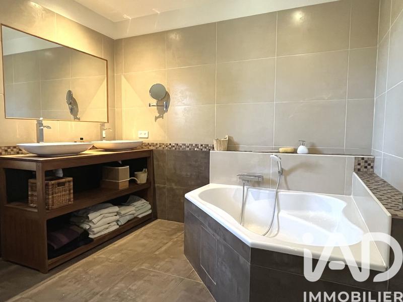 Maison - 151 m² - 4 pièces