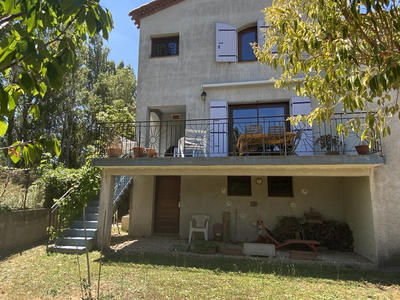 Villa - 168 m² - 6 pièces